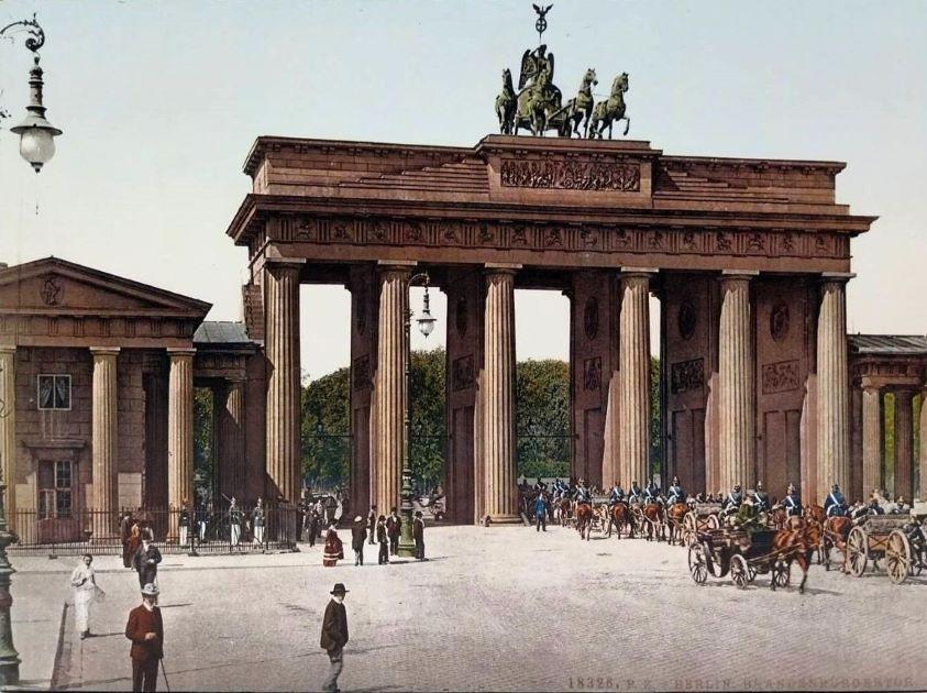 Brandenburger Tor Berlin 523487